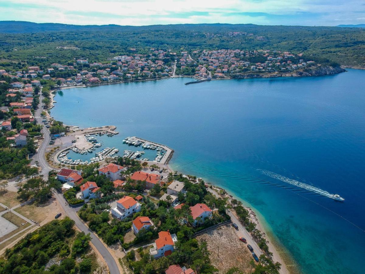 Holiday Home Sea View Mobile Home By Interhome Šilo Dış mekan fotoğraf